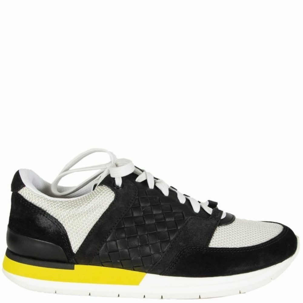 Stylish Black and White womens Sneakers
